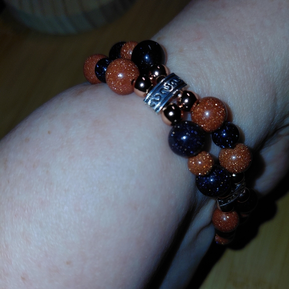 Elegant Brown and Blue Goldstone Beaded Bracelet. Double Strand. - Picture 2 of 4